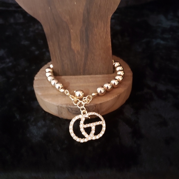 Accessories - Picture 2 of 2